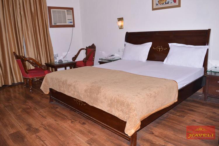 Gajraula Haveli Resort Экстерьер фото