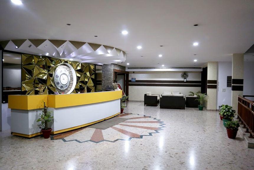 Gajraula Haveli Resort Экстерьер фото